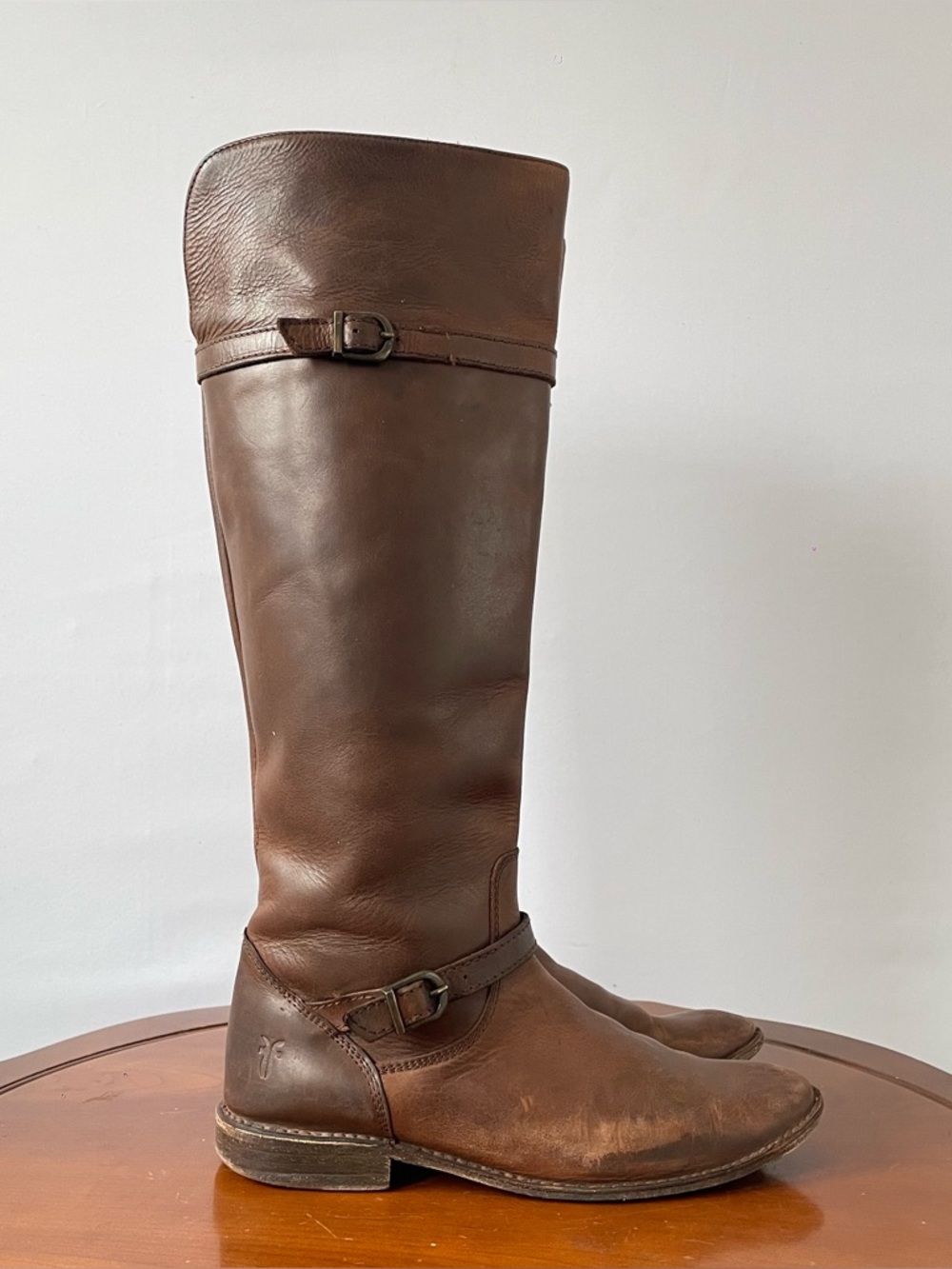 Frye Shirley Tall knee High Riding Equestrian Flat Brown Women’s Boot | US 6.5